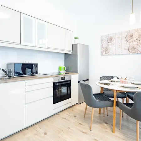 - Cozy - New Apartment